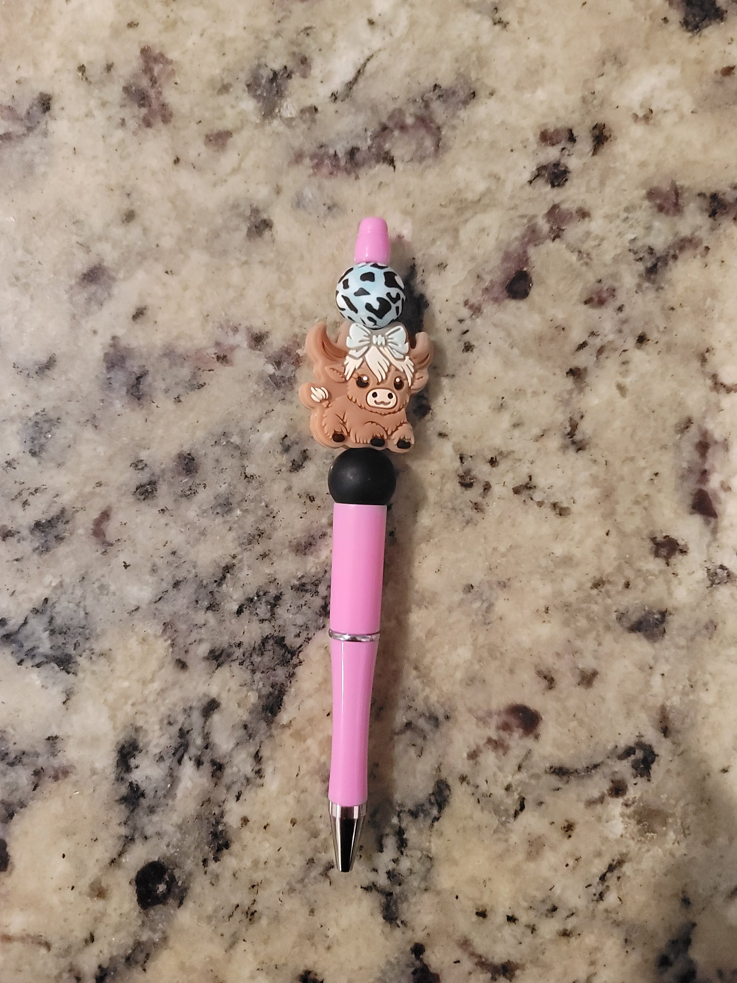 Cute Highland Cow Beaded Pen | Handmade Pink Ballpoint Pen | Western Farmhouse Silicone Bead Pen | Teacher Gift | Journal & Planner Pen