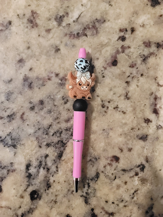 Cute Highland Cow Beaded Pen | Handmade Pink Ballpoint Pen | Western Farmhouse Silicone Bead Pen | Teacher Gift | Journal & Planner Pen